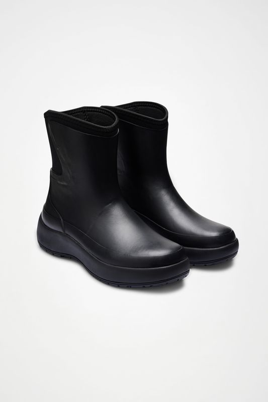 The Dry Boot Black
