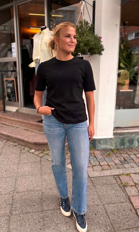 Muse Tee Slim Hot Fix