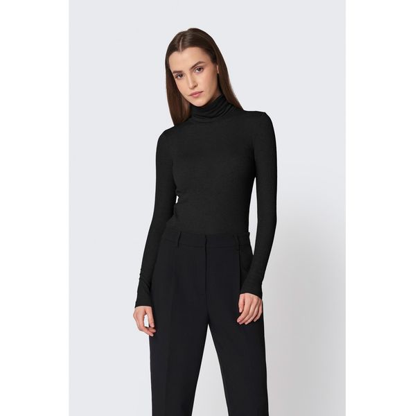 Hovedbilde Angela Roll Neck Sort